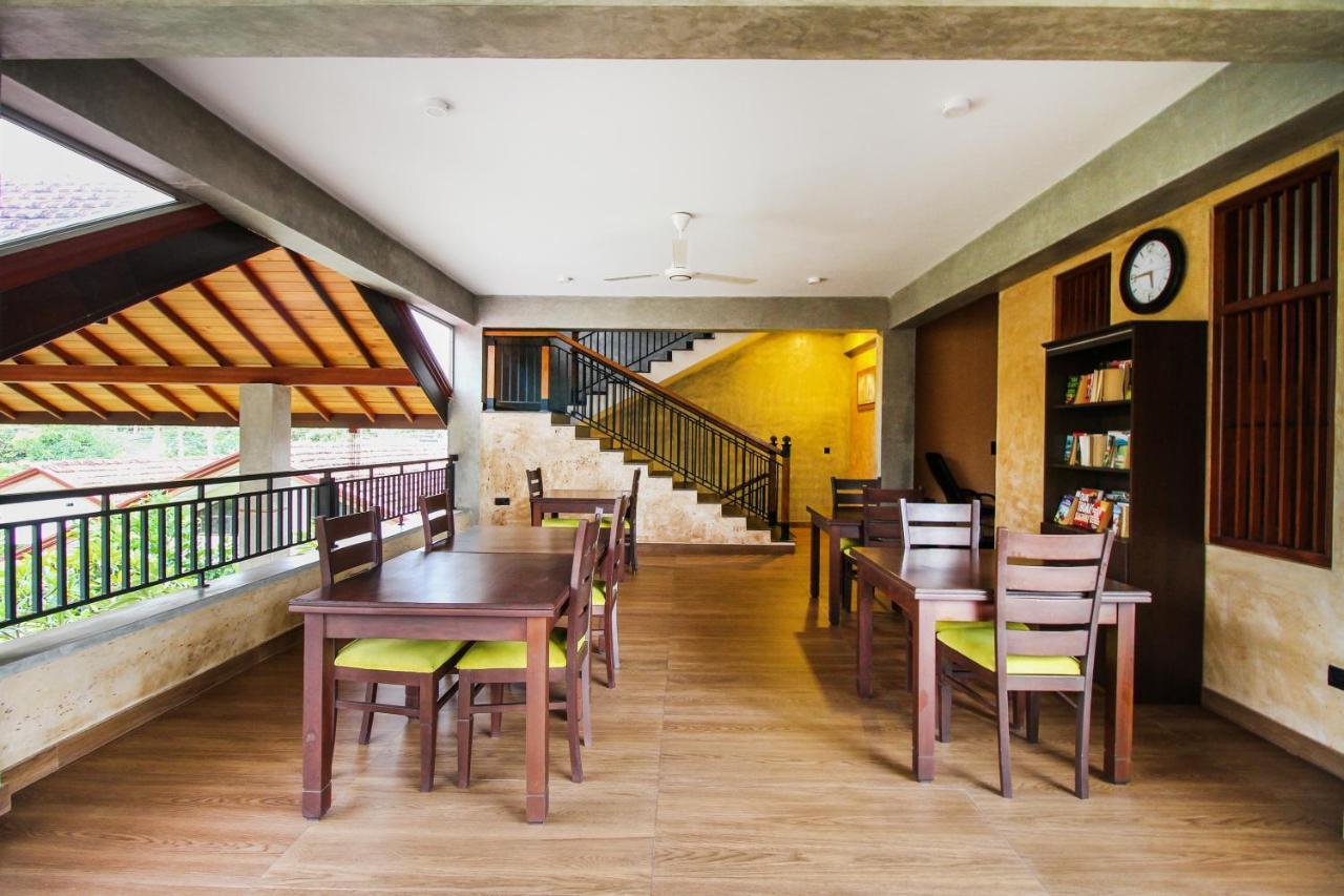 Jasmin Villa Ayurveda Resort Negombo Exterior foto
